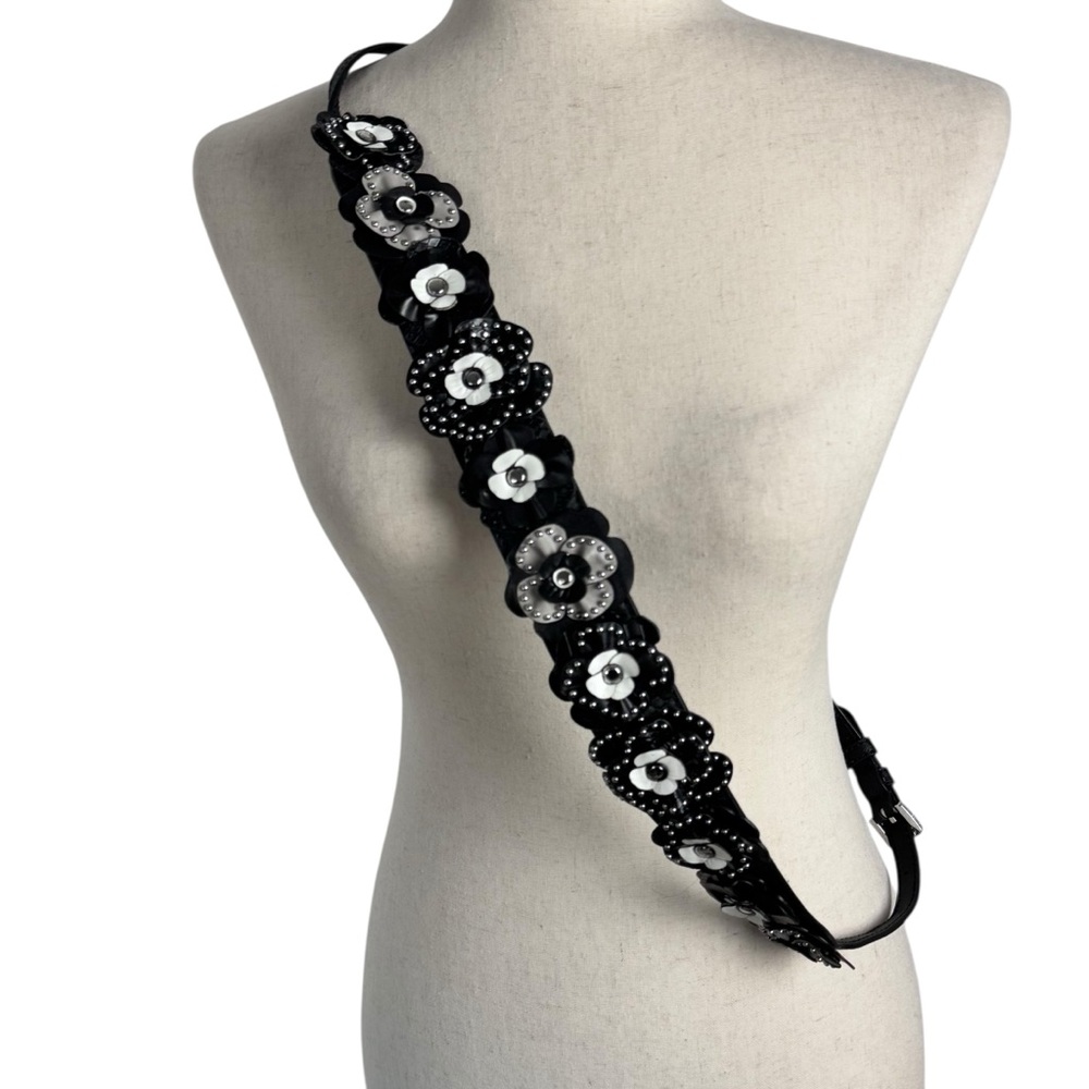 Michael Kors leather Floral Embellished Black and White Women's‎ crossbody Strap - Picture 2 of 11